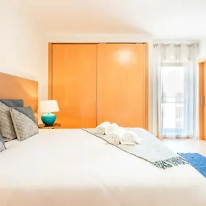 ★ Oceanfront: Luxury Breathtaking Views And Pool ★ Apartment